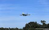 032 Boeing 747-400 der ANA im Landeanflug.jpg