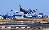 030 Landesequenz Boeing 747-400 (Asiana Cargo).jpg