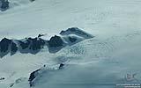 011 Gletscherspalten im Eis.jpg