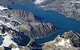 051 Arktische Fjordlandschaft.jpg