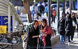 148 Menschen in Teheran.jpg