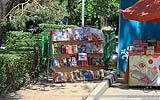 009 Bücherstand im Zentralpark.jpg