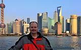 173 Dirk Kipper am Bund in Shanghai.jpg